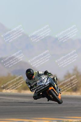 media/Apr-09-2023-SoCal Trackdays (Sun) [[333f347954]]/Turn 14 (1015am)/